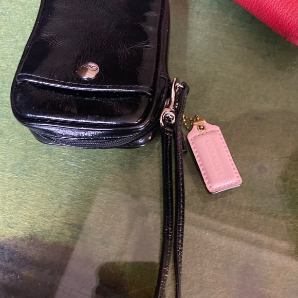 COACH Patent LEATHER Vntg Wristlet OL-SCHOOL CHIC $ firm - Picture 4 of 6